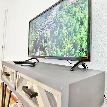 Le Stan - Centre - Parking - Exterieur - Fibre - Relax 아파트