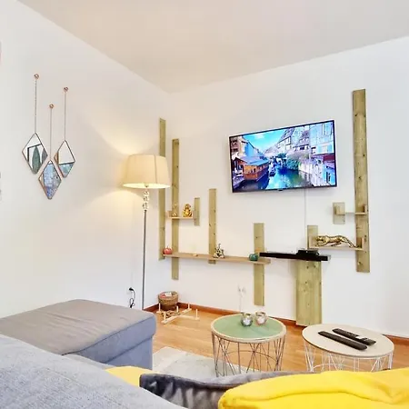 Le Stan - Centre - Parking - Exterieur - Fibre - Relax 아파트 *